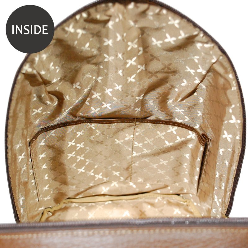 画像11: 傷が目立たないエンボスシュリンクの 軽量ラウンドリュック (11)