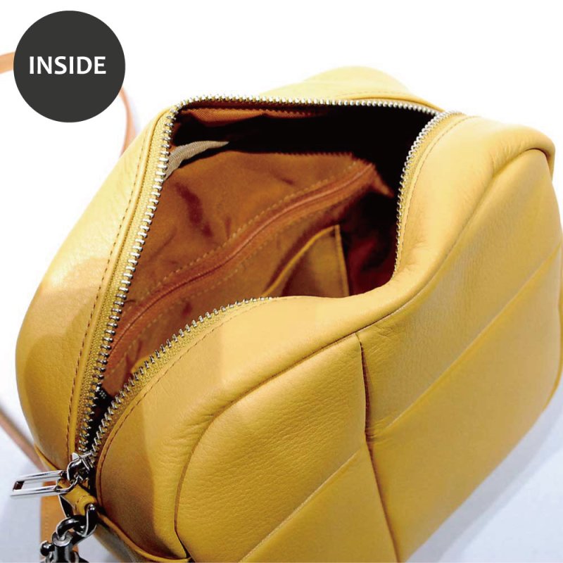 画像12: 手袋用ソフトレザーで作った ワッフルBOXショルダー (12)